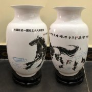 國(guó)禮藝術(shù)大師言奇、張巖石等藝術(shù)陶瓷花瓶定做